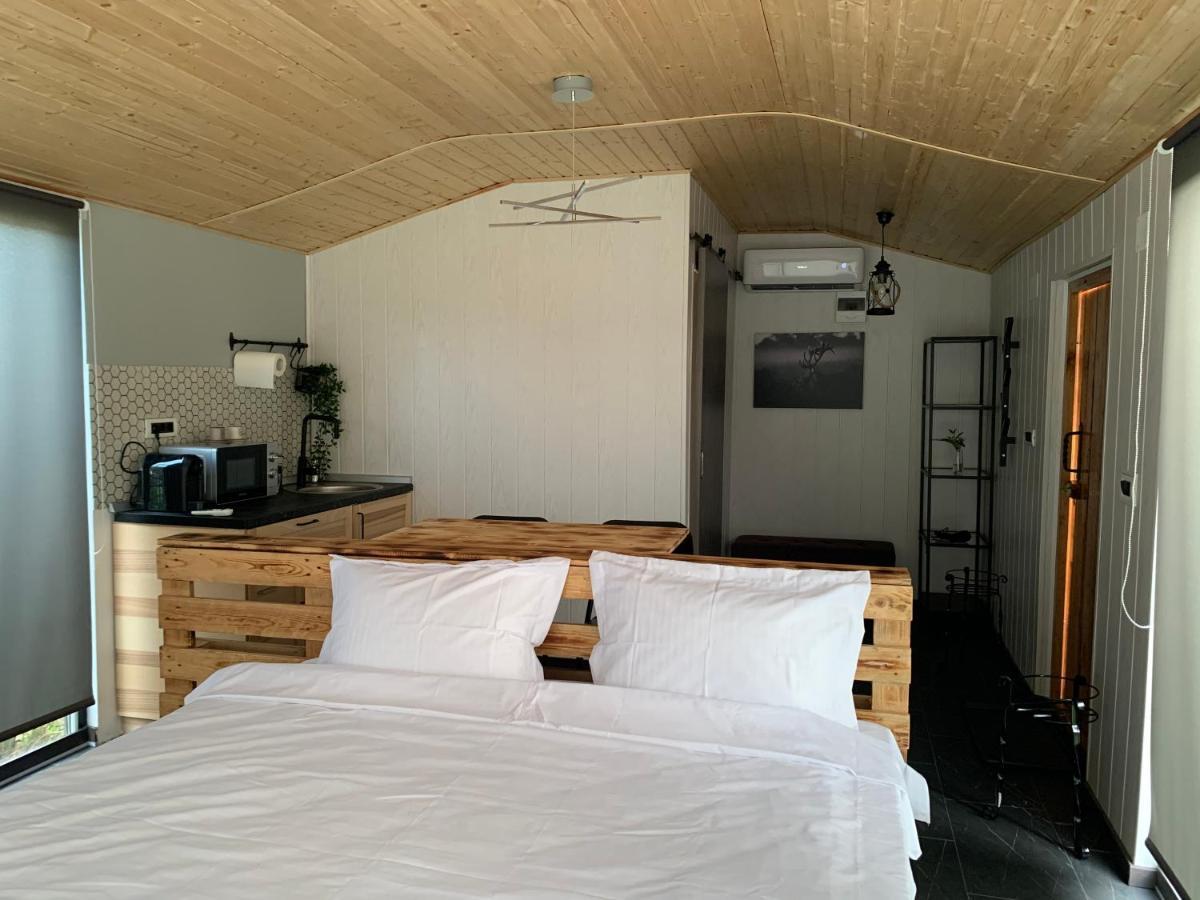 Tu&Ya Cabins Agigea Ngoại thất bức ảnh